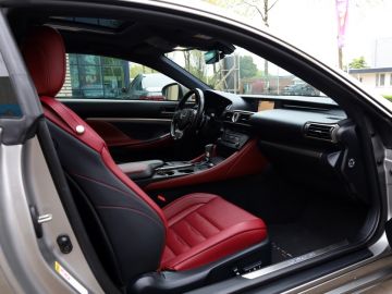 Lexus RC